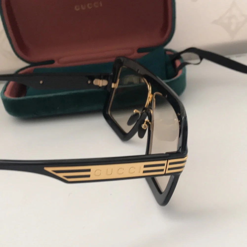 Brand-New Authentic Gucci GG0900s 005 Sunglasses – Timeless Luxury